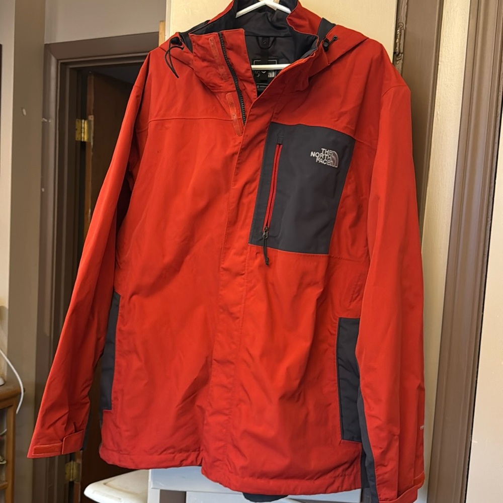 Men’s XXL Northface Parka - 2-in-1 coat